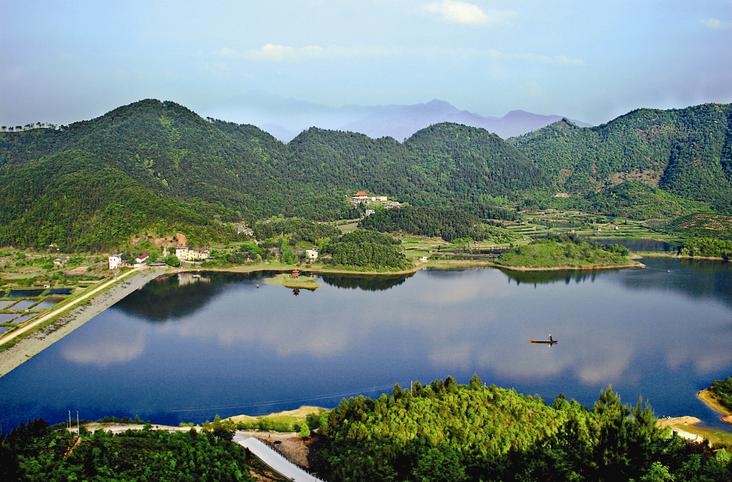   凤凰湖